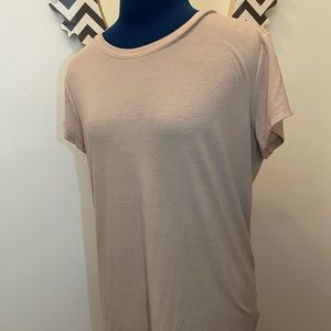 Ellen Tracy Tee, Size M, Short Sleeve, Soft Pink with Shimmer